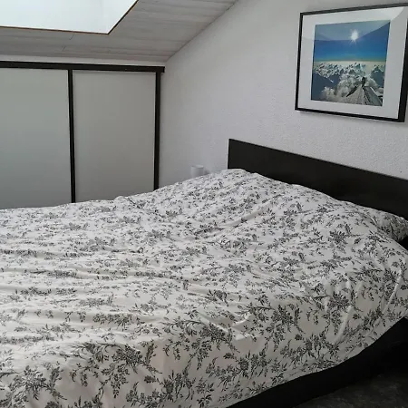 Appartement Enchastrayes, 4 Pieces, 6 Personnes - Fr-1-165A-130 Διαμέρισμα Enchastrayes